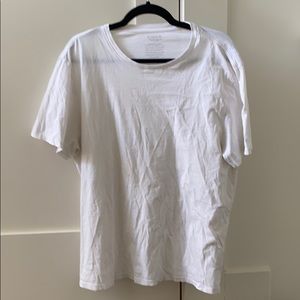 Men’s Vince like new white Pima cotton tee